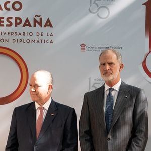 La reine Letizia d'Espagne, le prince Albert II de Monaco, le roi Felipe VI et la princesse Charlène de Monaco lors du 150ème anniversaire de l'établissement des premières relations diplomatiques entre l'Espagne et Monaco au Jardin botanique royal à Madrid le 1er juin 2026. LALO YASKY / BESTIMAGE