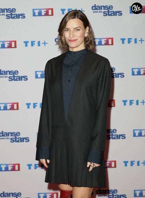 Le couple est ensemble depuis plusieurs années et multiplie les projets artistiques.

Fauve Hautot - Photocall de lancement de la saison 2026 de "Danse avec les stars" (DALS) au siège de TF1 à Boulogne-Billancourt le 18 décembre 2025. © Coadic Guirec/Bestimage