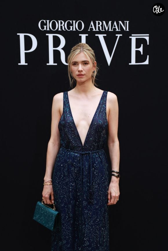 Zita d'Hauteville au défilé Giorgio Armani Privé "Collection Haute Couture Automne/Hiver 2026-2027" lors de la Fashion Week de Paris, le 7 juillet 2026.

Florian Lavielle / Bestimage