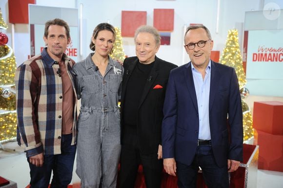 Exclusif - Antoine Hamel, Lorie (Laure Pester), Michel Drucker et Emmanuel Chaunu - Enregistrement de l'émission "Vivement dimanche" au studio Rive Gauche, presentée par M. Drucker le 19 novembre 2025, avec une diffusion sur France 3 le 28/12/2025. © Guillaume Gaffiot / Bestimage