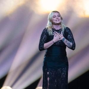 Louane lors de la demi-finale du 69e concours de l'Eurovision à Bâle, en Suisse, le 13 mais 2025.

© Zuma Press / Bestimage