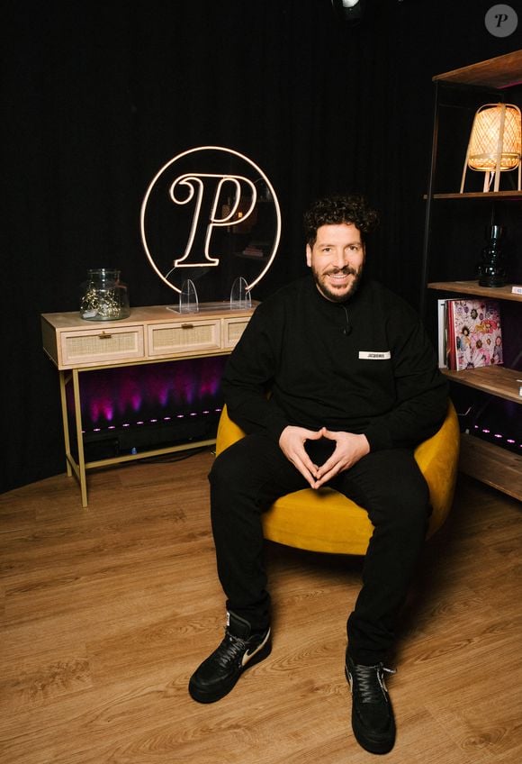 Exclusif - Redouane Bougheraba en interview dans les locaux de Webedia, le 27 février 2025. © Sam Delpech / Bestimage