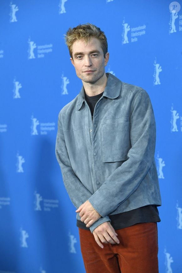 L’acteur anglais est un fan inconditionnel d’Arsenal

Robert Pattinson - Photocall du film "Mickey 17" lors de la 75ème édition du festival international du film de Berlin (La Berlinale 2025), le 15 février 2025. Action Press / Bestimage