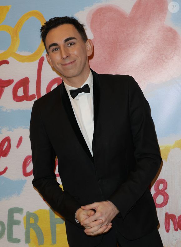 Jordan De Luxe - Photocall du 30ème Gala de l’Espoir donné au profit de la recherche contre le cancer au théâtre des Champs-Elysées à Paris le 18 novembre 2024. © Coadic Guirec/Bestimage