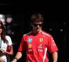 Cette collection propose des couleurs pastel et des coupes modernes souvent oversize.

LECLERC Charles (mco), Scuderia Ferrari SF-26, portrait avec Alexandra Lemieux portrait lors du Formula 1 Miami Grand Prix 2026, 4ème manche du Championnat du Monde de Formule 1 2026 du 1er au 3 mai 2026 sur le Miami International Autodrome, à Miami Gardens, USA - © DPPI / PsnewZ / Bestimage