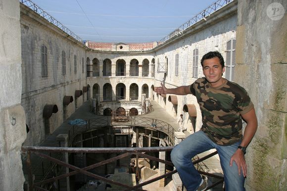 Olivier Minne - Archive - Fort Boyard le 16 avril 2003. © Frédéric Piau/Bestimage