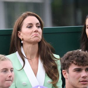 Catherine (Kate) Middleton, princesse de Galles dans les tribunes lors du tournoi de Wimbledon 2023 au All England Lawn Tennis and Croquet Club de Londres, Royaume Uni, le 4 juillet 2023. Mirrorpix / Bestimage