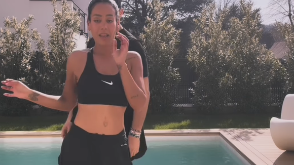 Amel Bent affiche un corps sculpté, ce qu’elle a changé dans sa vie pour perdre du poids