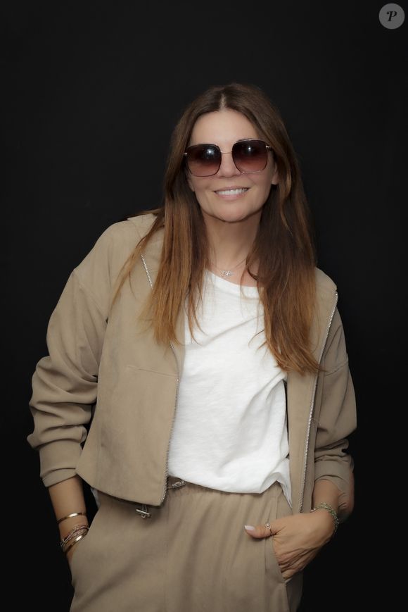 La maman de Thylane et Ayrton a partagé une série de photos et de vidéos de l'événement, sur son compte Instagram. Et on peut dire que pour ses 57 bougies, Veronika Loubry a vu grand, très grand ! 

Exclusif - Veronika Loubry - Enregistrement de l'émission "15h-16h30", présentée par C.S. Cohen et diffusée en direct sur Radio J. Le 8 avril 2024. © Jack Tribeca / Bestimage