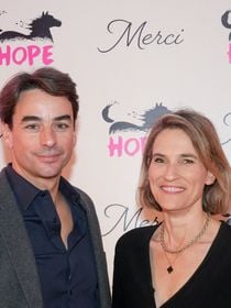 Julian Bugier : Le journaliste a trouvé un refuge pour lui, sa femme et leurs enfants à quelques heures de Paris, une région où il fait bon vivre