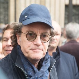 Francis Cabrel assistant aux funérailles de Dick Rivers à l'église Saint-Pierre de Montmartre à Paris, en France, le 2 mai 2019. Photo : ABACAPRESS.COM