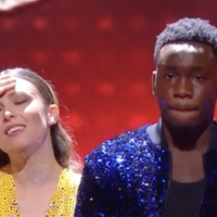 Tout juste éliminé de Danse avec les stars, il quitte déjà la France ! Jungeli immortalisé dans une folle vidéo