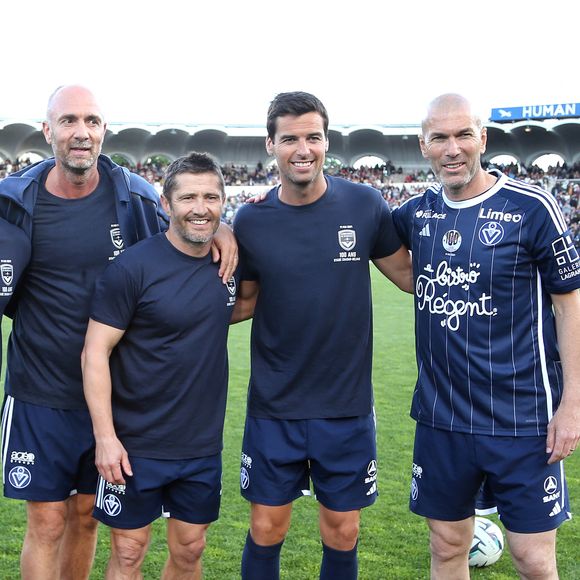 Christophe Dugarry, Bixente Lizarazu, Yoann Gourcuff, Zinedine Zidane - À l'occasion des 100 ans du parc Lescure, Bordeaux accueille au stade Chaban-Delmas un match de gala opposant les gloires des Girondins de Bordeaux au Variétés Club de France le mardi 14 mai 2024. 

© Patrick Bernard/ Bestimage