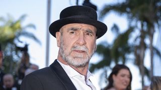 Éric Cantona : Avec ses enfants de 16 et 12 ans, un point précis lui a donné du fil à retordre