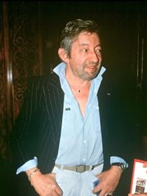 Près de Paris, la soeur jumelle de Serge Gainsbourg prise au piège dans son appartement réduit en cendres