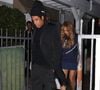 “Si Beyoncé envoie un texto pour dire : ‘J’ai besoin de ça dans une heure’, on va lui dire : ‘Ok patron’, ‘ok boss’ ou ‘ok cheffe’”, poursuit le styliste

Jay-Z et sa femme Beyoncé Knowles à la sortie du restaurant "Giorgio Baldi" à Los Angeles, le 27 novembre 2022.