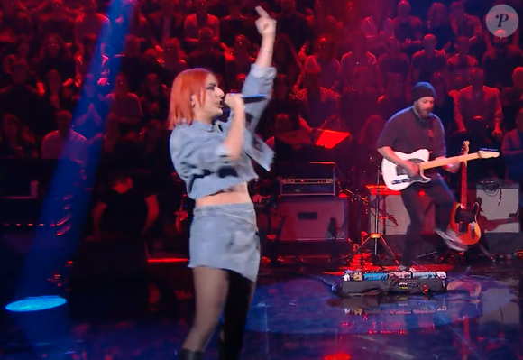 Lou Sirkis dans "Taratata"