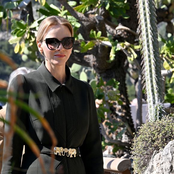Le prince Albert II de Monaco, sa femme la princesse Charlene et la princesse Caroline de Hanovre ont pu découvrir les travaux d'aménagements réalisés pendant 5 ans au jardin exotique de Monaco avant son ouverture au public le 30 mars.© Bruno Bebert / Bestimage