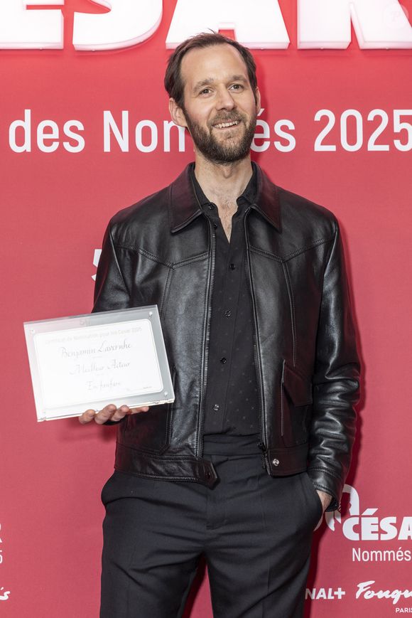 Déjà nommé à 5 reprises aux César pour ses performances, il connaît bien la maison !

Benjamin Lavernhe - Photocall du dîner des nommés 2025 pour la cérémonie des Cesar au Fouquet's à Paris le 10 février 2025 © Olivier Borde /Bestimage