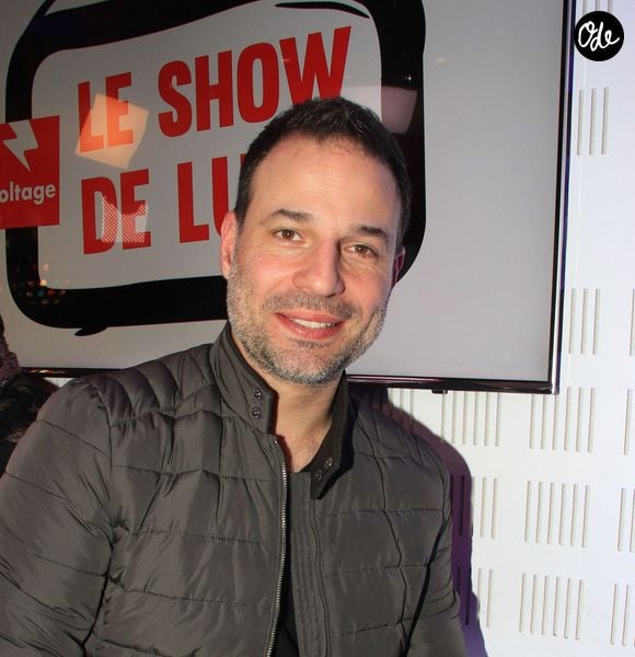 Invité dans l'émission Le Jet de luxe sur YouTube, Mario Barravecchia est revenu sur sa vie après la "Star Academy".

Mario Barravecchia lors de l'émission "Le Show de Luxe" sur la Radio Voltage à Paris.
