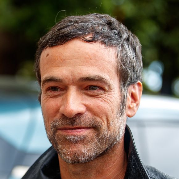 C'est un couple particulièrement discret, qui évite les photographes et n'évoque jamais leur amour dans les journaux : Romain Duris et Olivia Bonamy.

Romain Duris à la sortie de l'hôtel "Martinez" lors du Festival International du Film de Cannes. AGENCE / BESTIMAGE