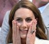 Kate Middleton est sur tous les fronts !
La princesse Catherine (Kate) Middleton, princesse de Galles, assiste à la finale féminine des championnats de Wimbledon, 13ème journée à Wimbledon. (Mirrorpix / Bestimage).