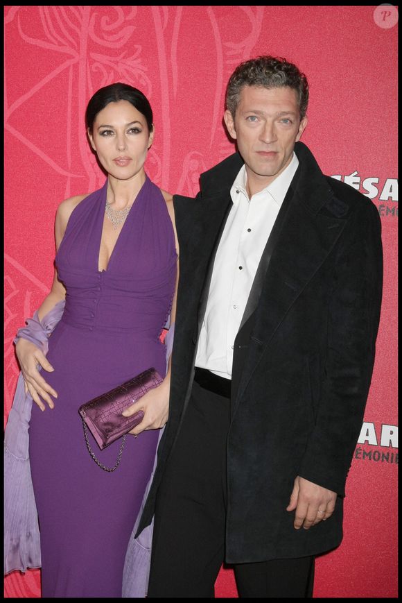 Âgé de 58 ans, Vincent Cassel est déjà papa de Deva et Léonie sont nées respectivement en 2004 et 2010 (fruit de son amour avec Monica Bellucci)

Vincent Cassel et Monica Bellucci lors de la 34e cérémonie des César 2009