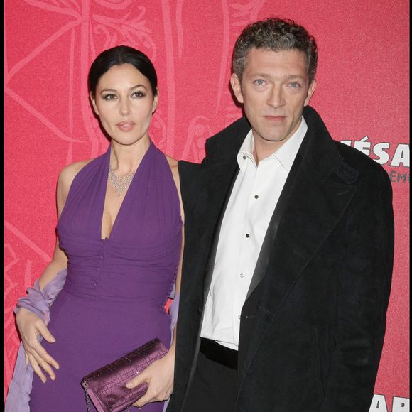 Âgé de 58 ans, Vincent Cassel est déjà papa de Deva et Léonie sont nées respectivement en 2004 et 2010 (fruit de son amour avec Monica Bellucci)

Vincent Cassel et Monica Bellucci lors de la 34e cérémonie des César 2009