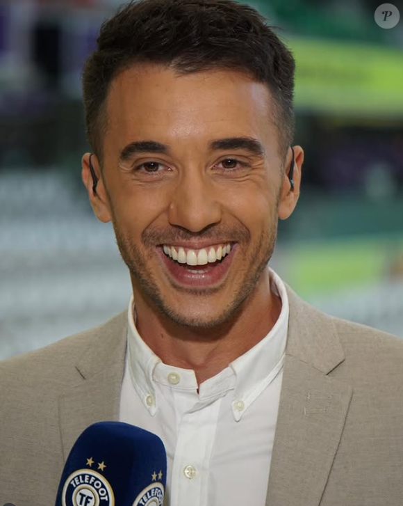 Elle a trouvé l'amour en la personne Thomas Mekhiche.

Thomas Mekhiche, journaliste pour TF1, sur Instagram