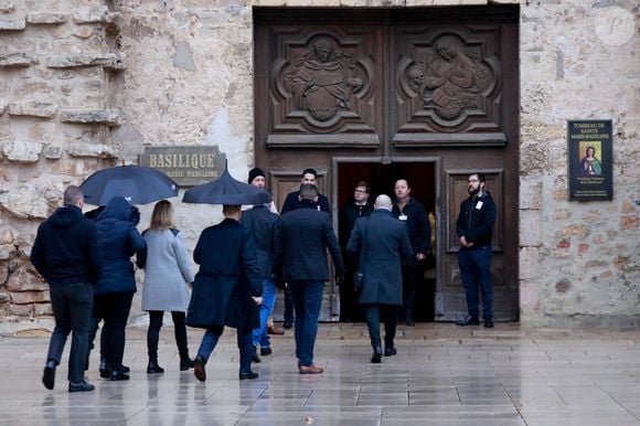Obsèques du petit Emile à la basilique Sainte-Marie-Madeleine de Saint-Maximin-la-Sainte-Baume dans le Var le 8 février 2025. © Franz Chavaroche / Bestimage
