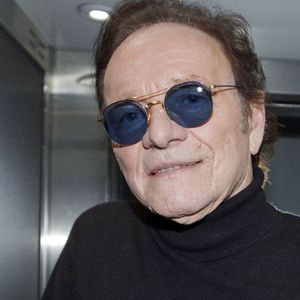 Exclusif - Portrait de Guillaume Durand à Paris, le 12 décembre 2022.
© Cédric Perrin/Bestimage