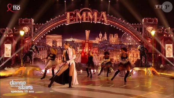 Emma performe sur le parquet de Danse avec les stars ce vendredi 27 mars 2026.