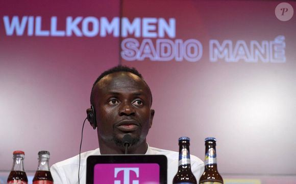L'attaquant sénégalais du Liverpool FC Sadio Mané rejoint le Bayern de Munich et donne une conférence de presse après sa visite médicale. Munich. Le 22 juin 2022.
© Imago / Panoramic / Bestimage