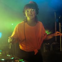 Une jeune DJ française “en pleine ascension” perd la vie à seulement 31 ans, la cause dévoilée