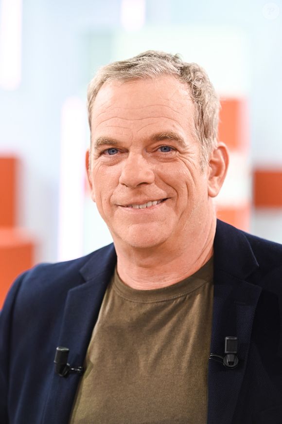 Exclusif - Garou - Enregistrement de l'émission Vivement dimanche au studio Rive Gauche presentée par Michel Drucker . Diffusion sur France 3 le 07/09/2025 . © Guillaume Gaffiot / Bestimage