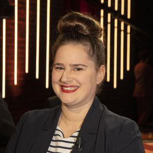 Exclusif - Élodie Poux en backstage de l'enregistrement de l'émission "On Est En Direct" (OEED), présentée par L.Ruquier, le 6 mars.

Photo : Jack Tribeca / Bestimage