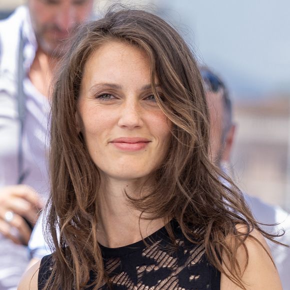 Marine Vacth au photocall de "Mascarade" lors du 75ème Festival International du Film de Cannes, le 28 mai 2022. 
© Olivier Borde / Bestimage
