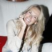 Estelle Lefébure se souvient de son mariage avec David Hallyday, dans un petit village français qui avait été "pris d’assaut"