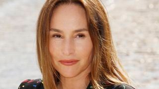 Vanessa Demouy installée dans l'Hérault avec ses enfants, elle a choisi une maison située au coeur des vignes : "Il y a eu une énergie, une vibration"