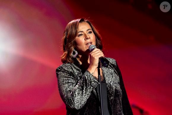 Exclusif - Chimene Badi - Enregistrement de l'émission "La fête de la chanson française" à Paris, présentée par L.Thilleman et A.Manoukian, et diffusée le 20 décembre sur France 3
© Pierre Perusseau / Bestimage