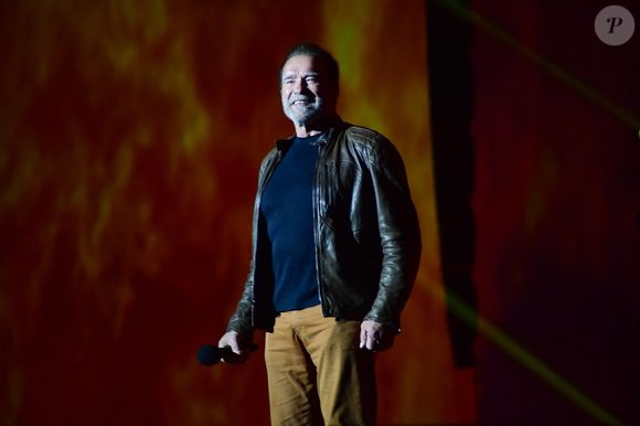 Pour ne pas abandonner, la star conseille de s'appuyer sur la science plutôt que sur la simple volonté.

Arnold Schwarzenegger - Soirée Netflix lors du festival Tudum à Sao Paulo. Le 18 juin 2023