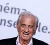 Les internautes ont relevé sa ressemblance avec Jean-Paul Belmondo.

Jean-Paul Belmondo au photocall de la cérémonie d'ouverture de la 10ème édition du Festival Lumière à Lyon, France. © Dominique Jacovides/Bestimage