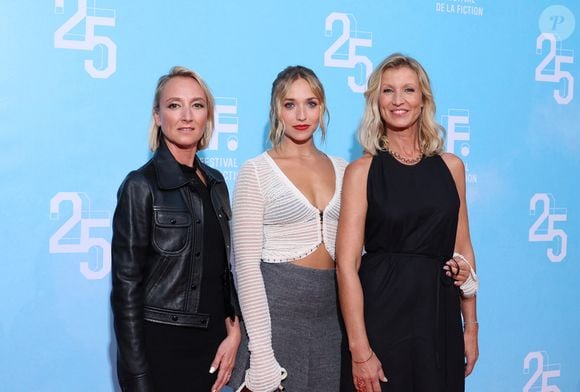 Audrey Lamy, Chloé Jouannet, Alexandra Lamy - Photocall d'ouverture du Festival de la Fiction 2023 à La Rochelle le 12 septembre 2023.

© Denis Guignebourg / Bestimage