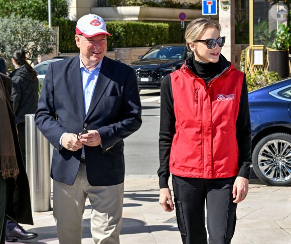Charlene de Monaco et Albert se sont rendus dans un nouvel espace de loisirs baptisé le Box98. 


Le prince Albert II de Monaco et la princesse Charlene ont participé à la Road Safety Day, une journée de sensibilisation et de sport pour toute la famille dédié à la sécurité routière à vélo et à l'initiation des jeunes au sport, à Monaco organisée par la Fondation Princesse Charlene, le 23 mars 2025 © Bruno Bebert/Bestimage