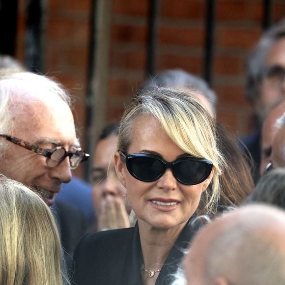 Laeticia Hallyday - Sortie des obsèques de Nadia Farès en l'église Saint-Jean-de-Montmartre à Paris, le 24 avril 2026. N.Farès est décédée le 17 avril 2026 quelques jours après un "incident cardiaque" survenu le 12 avril 2026 dans la piscine du complexe sportif, Blanche (9ème).