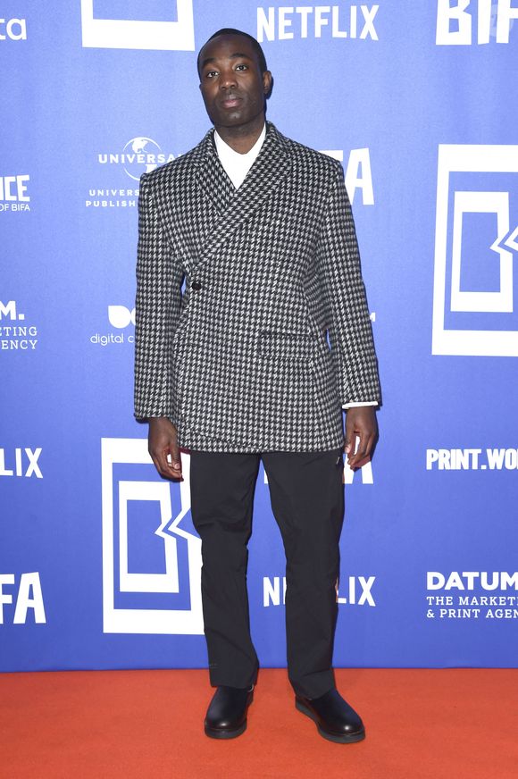 Paapa Essiedu au photocall de la 24ème édition des "British Independent Film Awards 2021" à Londres, le 5 décembre 2021.
 Future-Image via Zuma Press/Bestimage