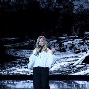 Exclusif - Lara Fabian lors surprises lors de l'enregistrement de l'émission "La chanson secrète N°14", présentée par N.Aliagas et diffusée le 26 décembre sur TF1, consacrée à Nikos Aliagas à Paris le 10 Décembre 2025