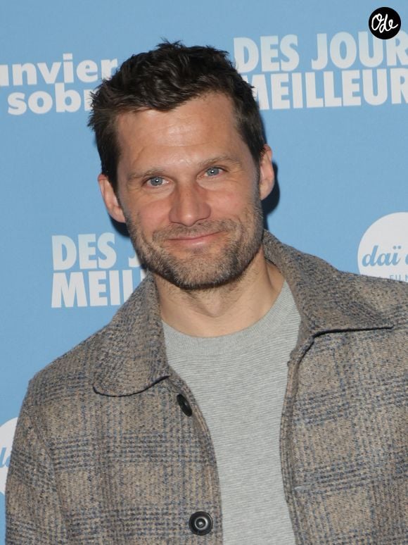 Alexis Michalik - Avant-première du film "Des jours meilleurs" au cinéma Max Linder à Paris le 7 avril 2025. © Coadic Guirec/Bestimage