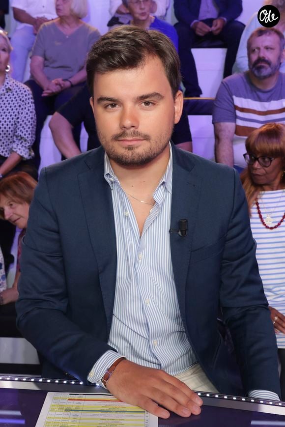 Exclusif - Gauthier Le Bret sur le plateau de l’enregistrement de l’émission « Face à Hanouna » présentée parC.Hanouna et diffusée sur C8 le 07 septembre 2024, à Paris, France, le 05 septembre 2024. © Jack Tribeca / Bestimage