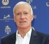 Ce message a permis de dévoiler "Trois pommes", un surnom affectueux et méconnu donné à Didier Deschamps en référence à sa taille.

Didier Deschamps - Photocall de la 34ème édition des Trophées UNFP du Football au Palais Brongniart à Paris le 11 mai 2026. © Coadic Guirec/Bestimage